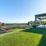Grisi By Istra Vacation Villa Vižinada