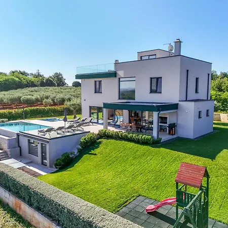 Grisi By Istra Vacation Villa