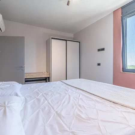 Grisi By Istra Vacation Villa