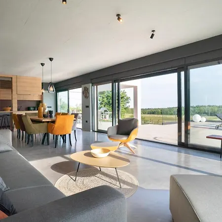 Grisi וילה Vižinada